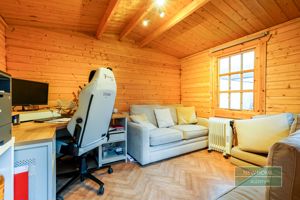 Photo 22- click for photo gallery